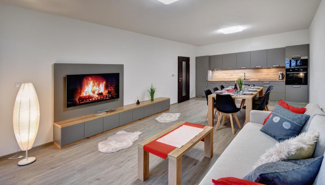 Apartmany Sunny Lipno Lipno nad Vltavou Luaran gambar